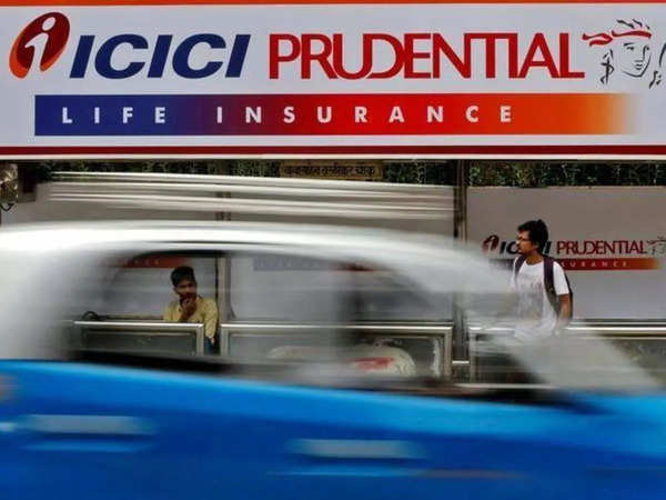 This is how ICICI Prudential Life Insurance is making 'Giving' - a way of life at Company through CSR initiatives!